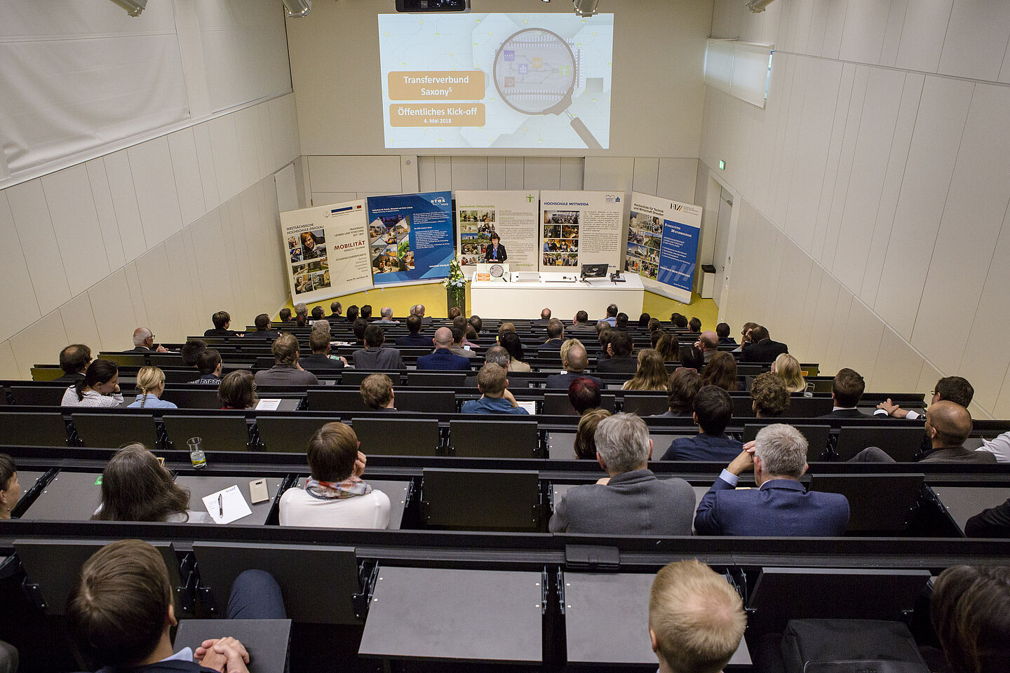 Auditorium beim Saxony⁵ Kick-off