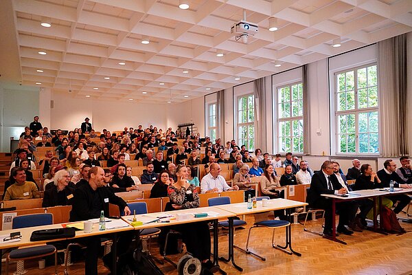 Fachtagung „Nachhaltig Bauen und Sanieren“ Fachtagung „Nachhaltig Bauen und Sanieren“