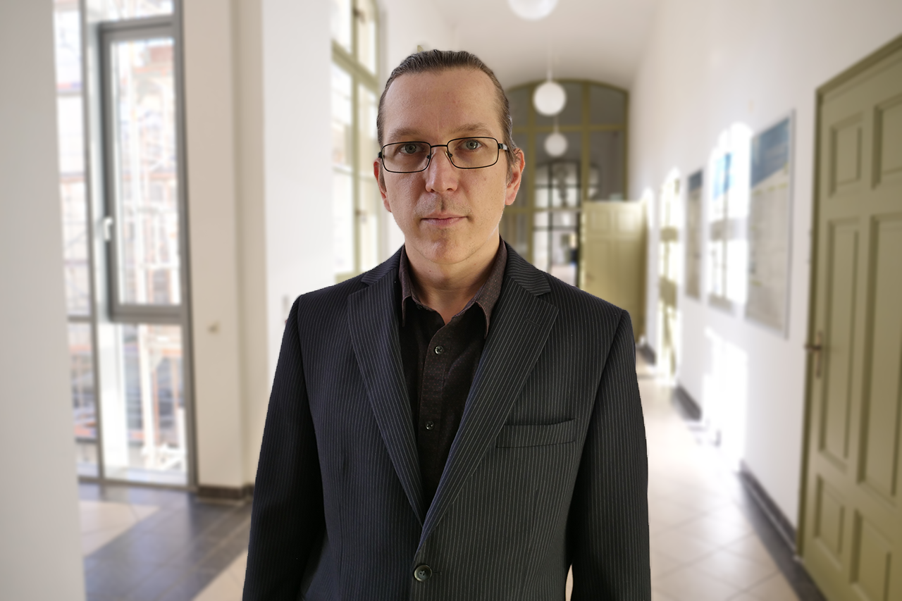 Portraitfoto - wenn Link vorhanden, führt dieser zur Website der Person