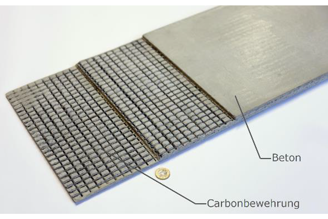 Detailaufnahme des dünnwandigen CarbonbetonBauteils mit Carbonbewehrung
